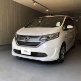 ホンダ・フリード　バックドア　デントリペア