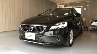 ボルボ・V40　左リアドア凹み　デントリペア