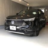 ホンダ・ヴェゼル　右フロントドア凹み　デントリペア