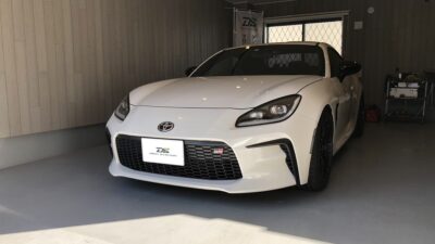 トヨタ・GS86　左クォーターパネル凹み　デントリペア