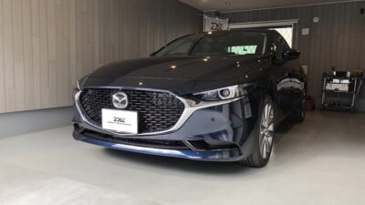 マツダ・MAZDA3　左側リアドア凹み　デントリペア