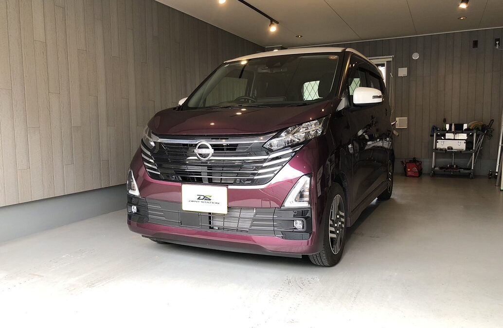 日産・デイズ　助手席側ドアの凹み　デントリペア