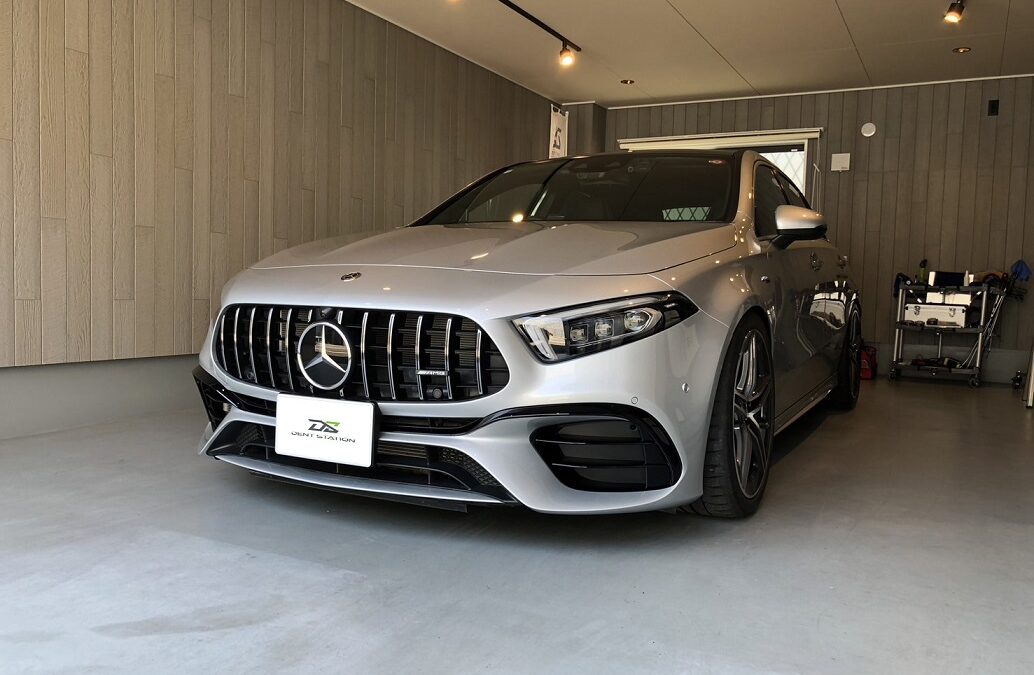 メルセデス・ベンツAMG A45S　右側リアドア凹み　デントリペア
