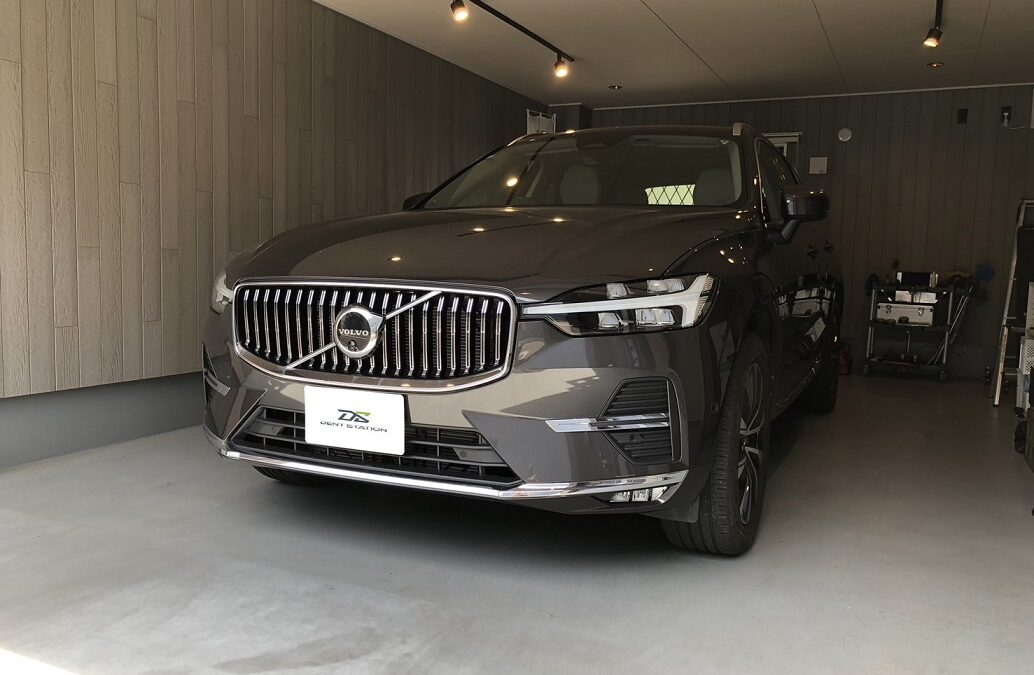 ボルボ・XC60　左側リデントリペアデントリペア