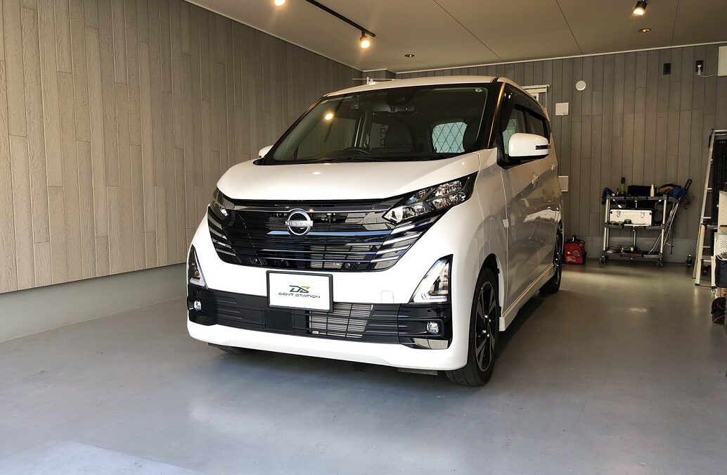 日産・デイズ　右側クォーターパネル凹み　デントリペア