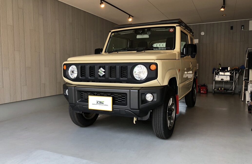 スズキ・ジムニー　右クォーターパネル凹み　デントリペア