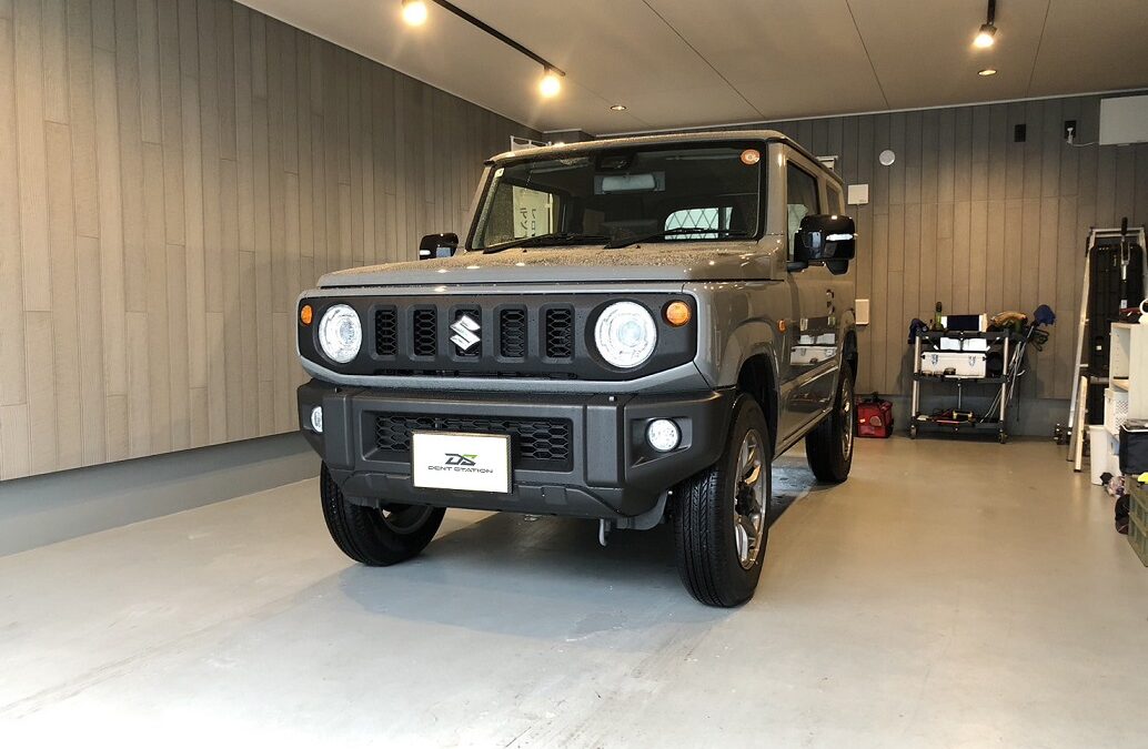スズキ・ジムニー　助手席側ドア凹み　デントリペア