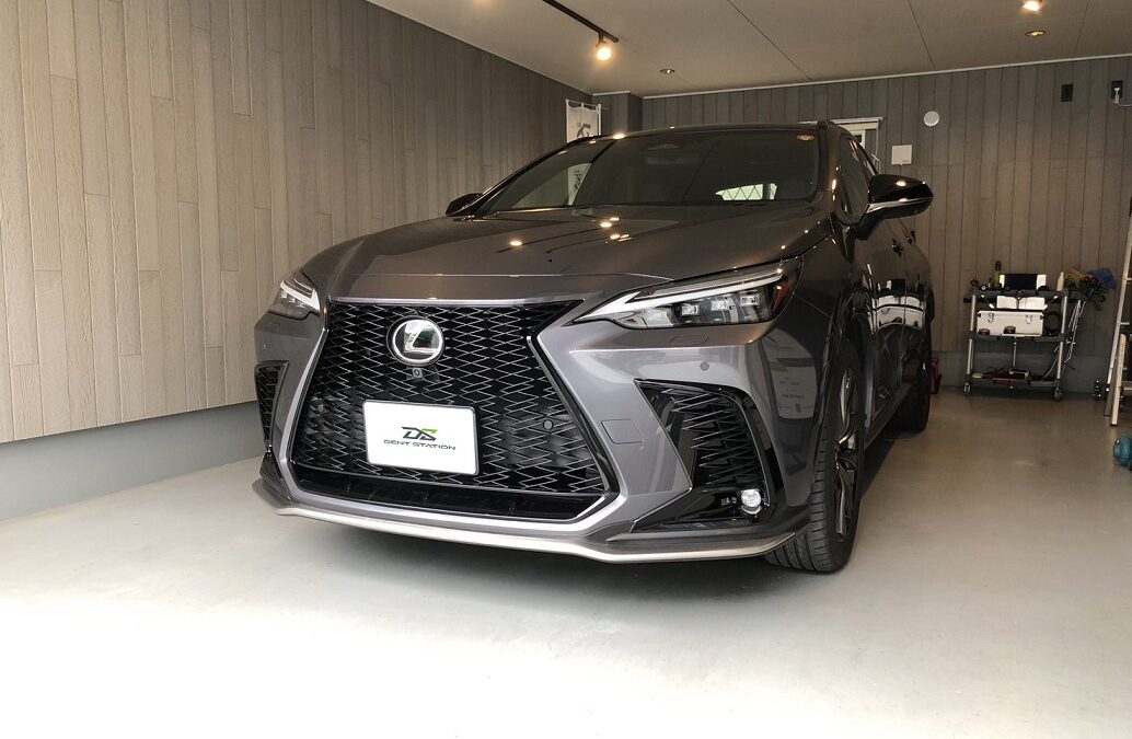 レクサス・NX　ボンネット凹み　デントリペア