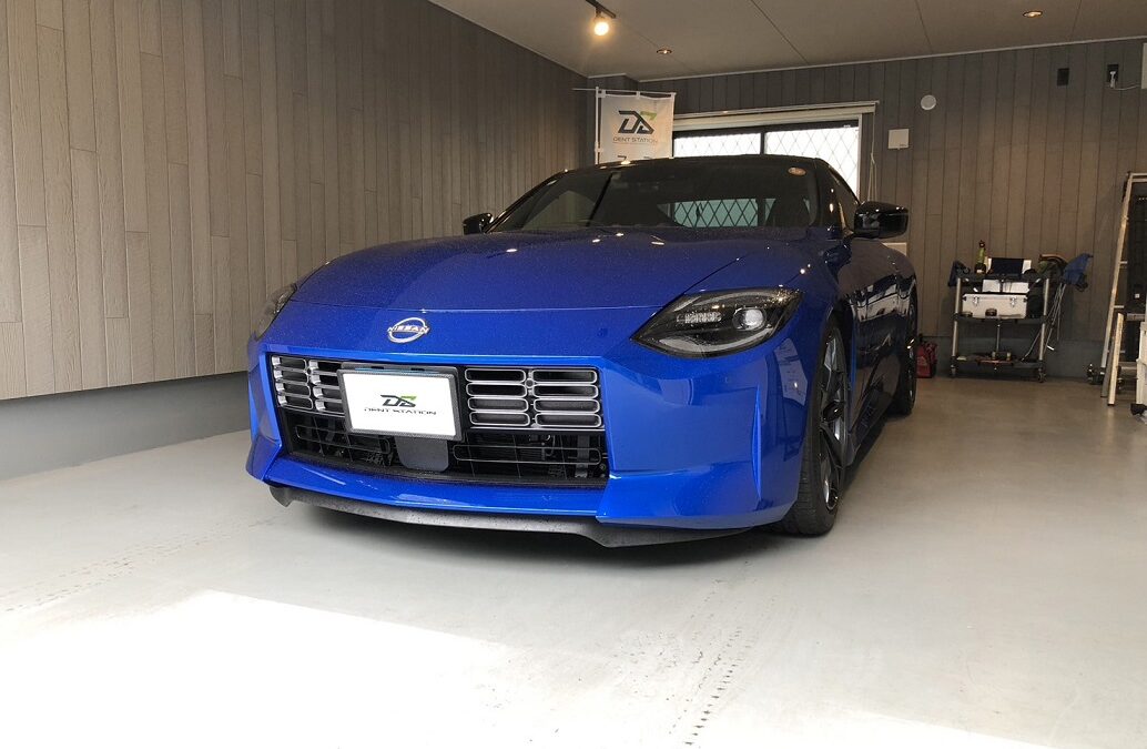 【藤沢市】日産・フェアレディZ　右リアフェンダー　デントリペア