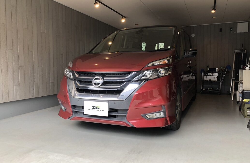 【綾瀬市】日産・セレナ　運転席側ドア凹み修理　デントリペア