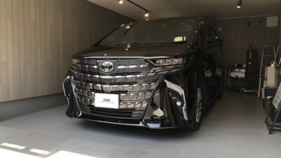 【横浜市】トヨタ・アルファード40系 左スライドドアの凹み修理