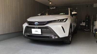 【厚木市】トヨタ・ハリアー　左リアドア凹み修理　デントリペア